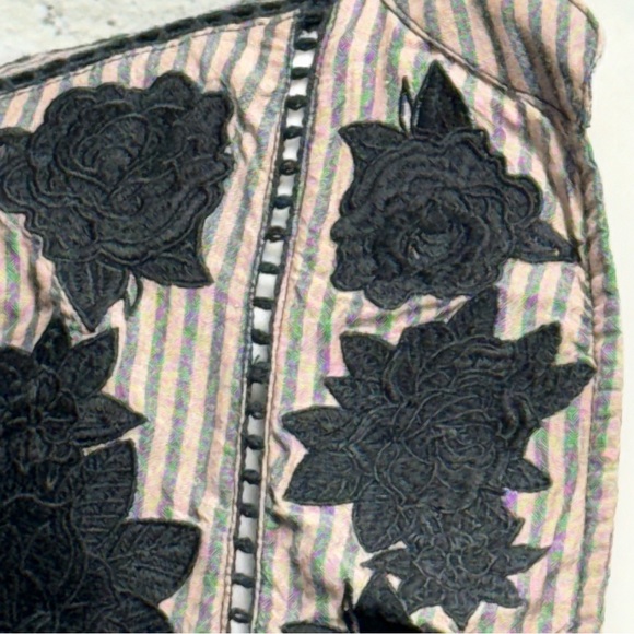 Free People Liya Embroidered top black floral detail deep v neck - Picture 6 of 14